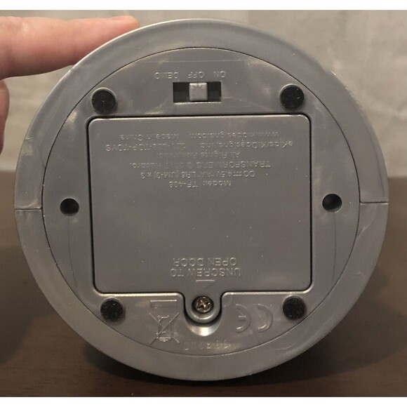 Transformers Dancing Autobot Sqweeks The Last Knight RC Toy Figure Hasbro - Picture 9 of 11